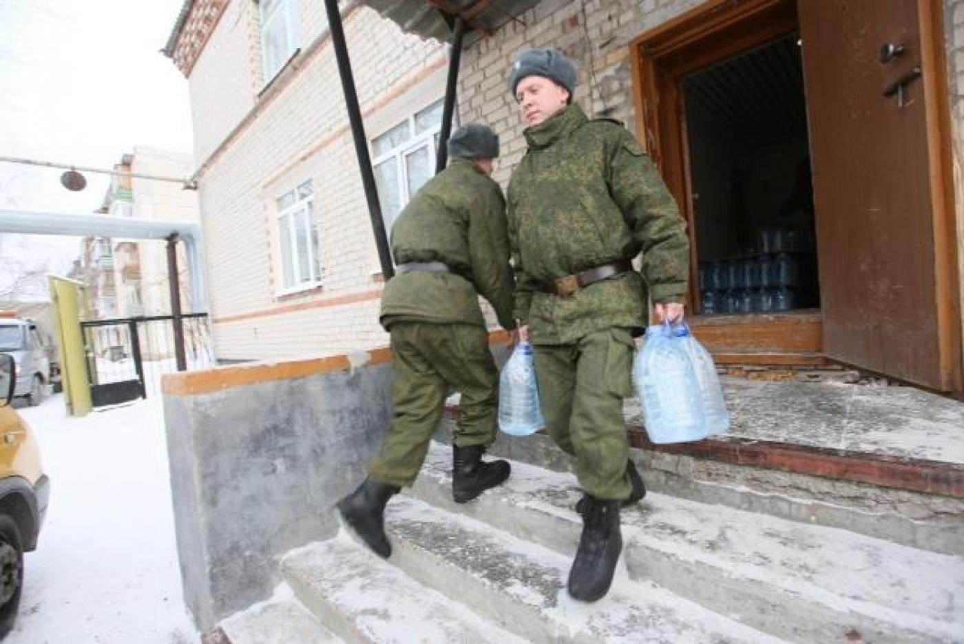 Вода в кранах сухоложцев появилась на два часа. Горожане выходят на митинг и пишут письмо Путину - Фото 1