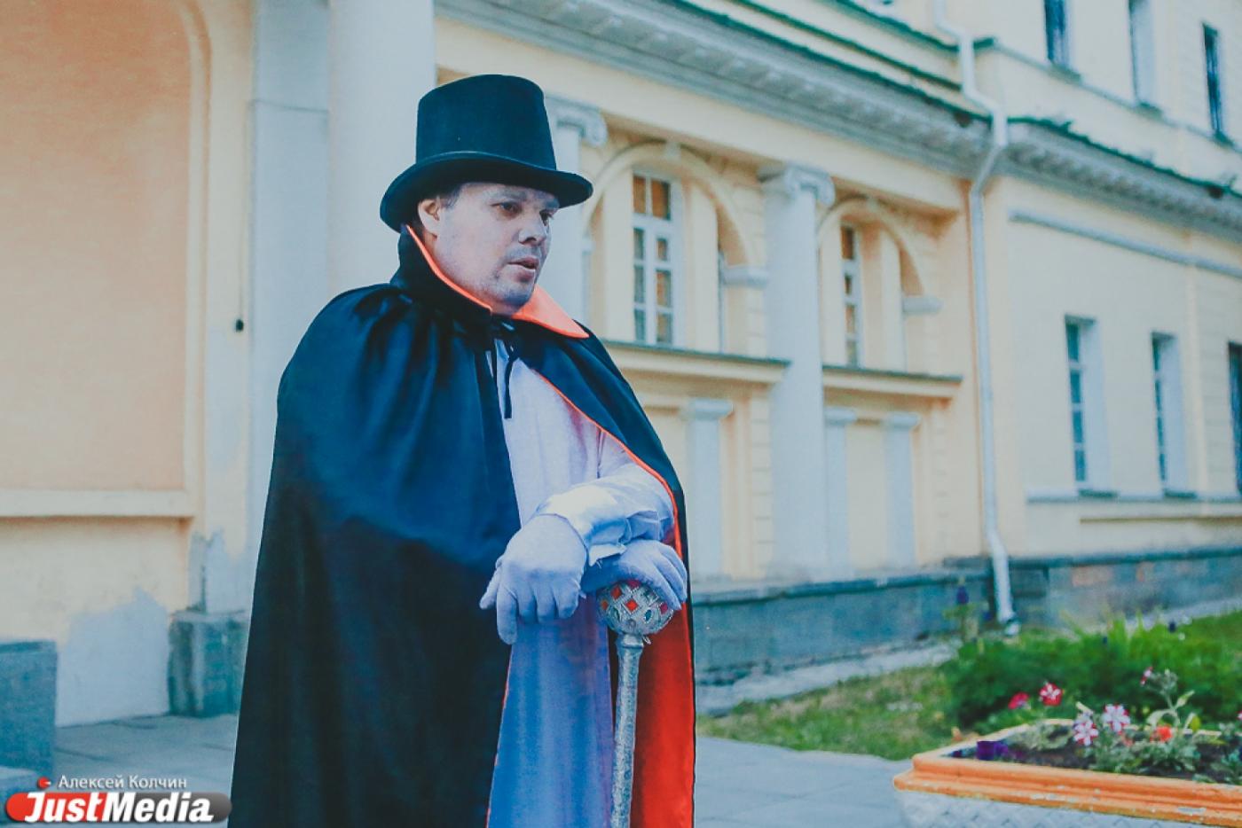 Первые гастарбайтеры Екатеринбурга запрятали в городе клад, а по проспекту Ленина разгуливал взяточник в чугунных калошах. СПЕЦПРОЕКТ - Фото 1