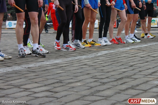Екатеринбургские бегуны обнаружили в марафоне «Европа – Азия» признаки пирамиды - Фото 1