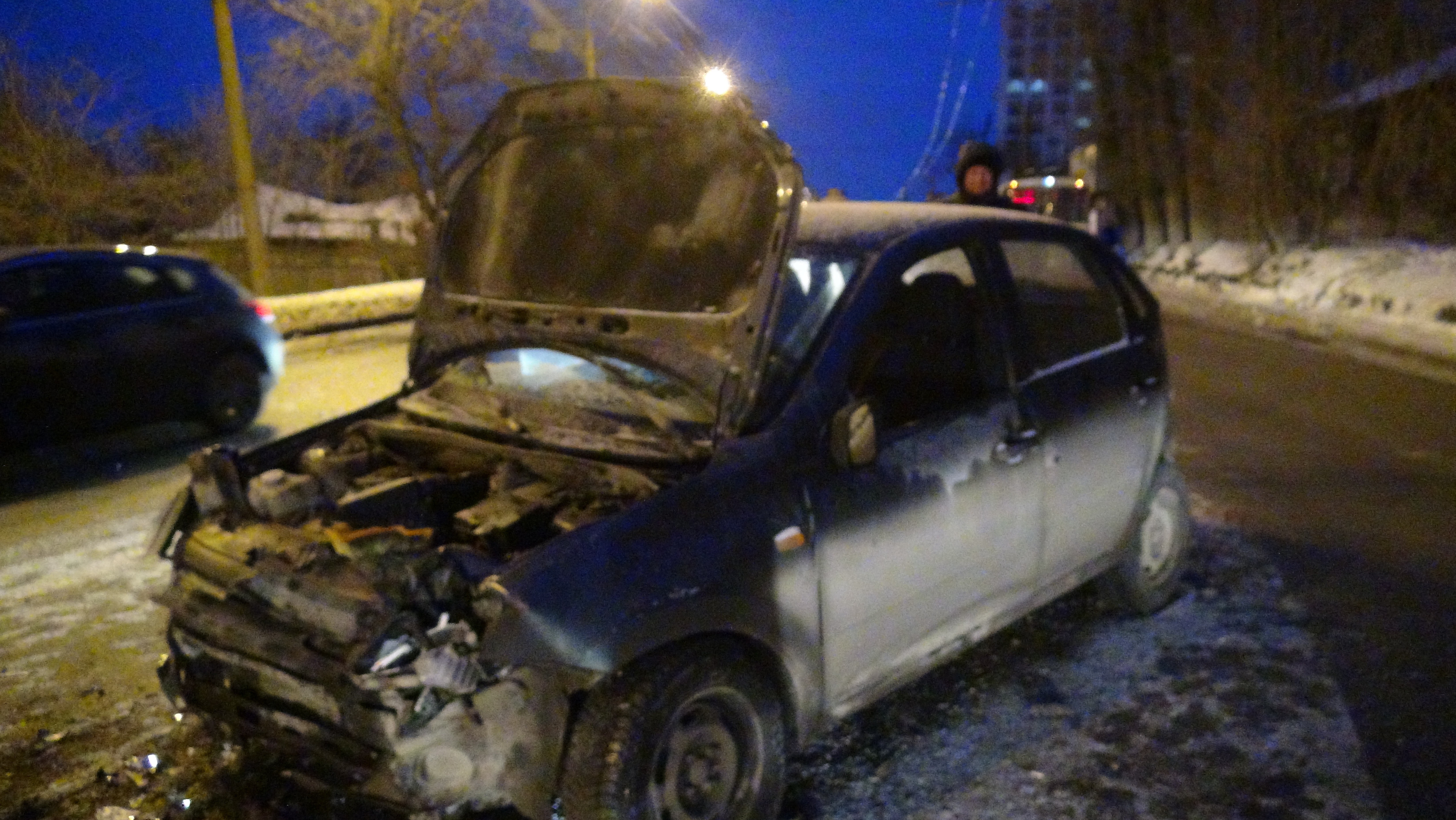 На улице Щербакова столкнулись четыре автомобиля, троллейбус и автобус. Пострадали два человека - Фото 2