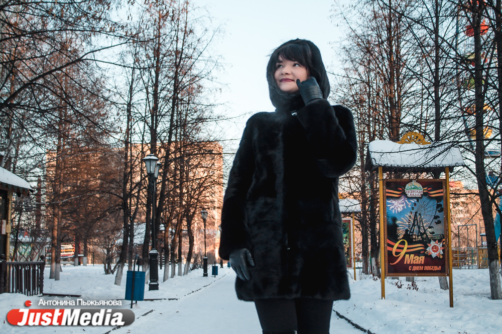 Студентка Ксения Бояркина: «Похолодало, но это не повод грустить». В столице Урала -11 и немного солнца. ФОТО, ВИДЕО - Фото 7