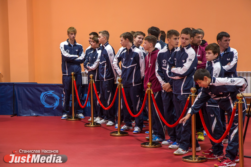 Левитин, Куйвашев и Козицын открыли новый зал настольного тенниса в Екатеринбурга - Фото 3