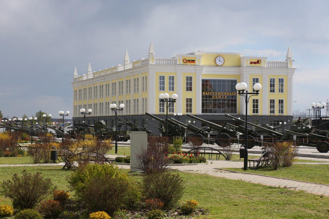 В этом году УГМК откроет новый четырехэтажный выставочный центр музея автомобильной техники. ФОТО - Фото 3