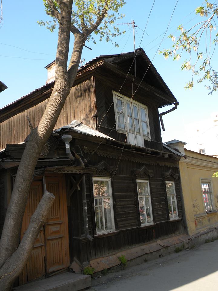 В Екатеринбурге сносят комплекс зданий тубдиспансера и три деревянных дома, построенных в ХIХ веке  - Фото 2
