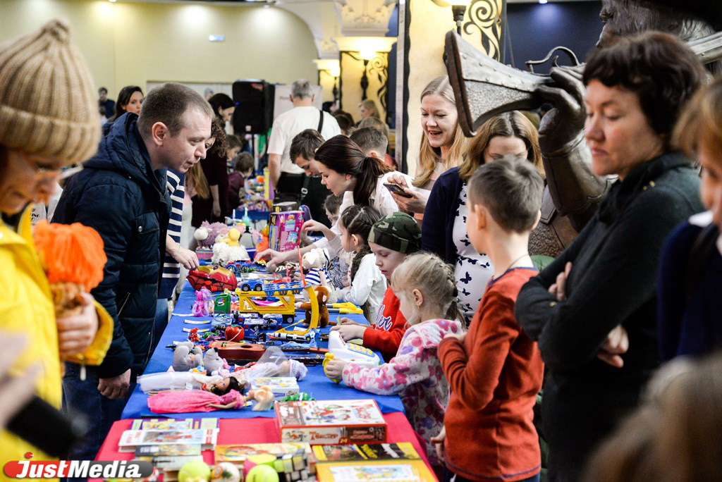 Дети Екатеринбурга узнали, как делать деньги на игрушках - Фото 7