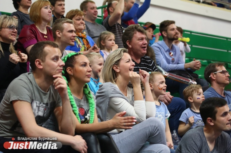 Баскетболистки УГМК одержали красивую победу над «Динамо» из Курска в финальной серии. ФОТО - Фото 8