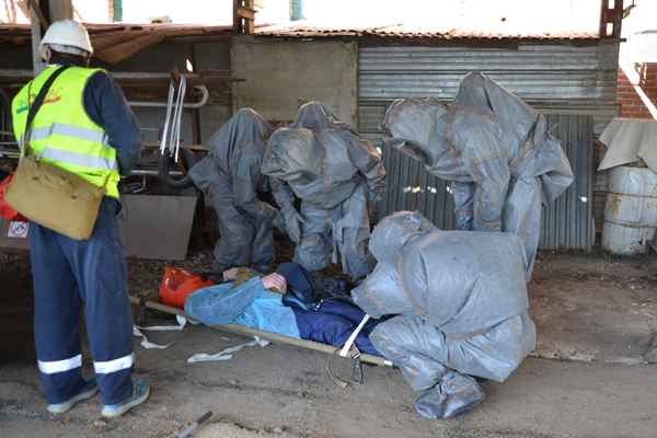 Спасатели ликвидировали последствия «утечки» аммиака на жиркомбинате - Фото 3