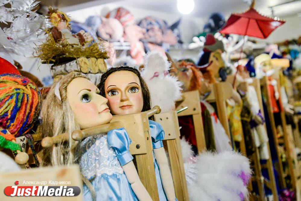 «Кукла должна слушаться, даже если для этого придется с ней «воевать». Гуляем с JustMedia.ru по закулисью Театра кукол. ФОТО, ВИДЕО - Фото 31