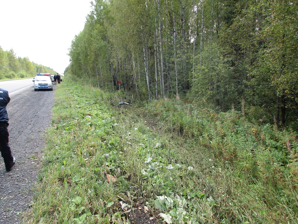 На Серовском тракте в страшной аварии погибла женщина-водитель иномарки - Фото 3