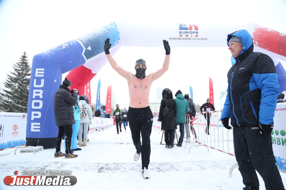  Первый зимний марафон реабилитировал организаторов Европы-Азии: забег удался - Фото 5