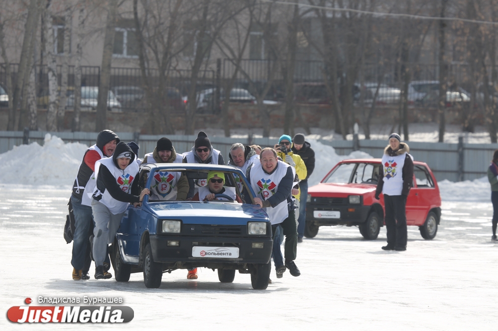 В Екатеринбурге определили первого в истории чемпиона по автокерлингу - Фото 3