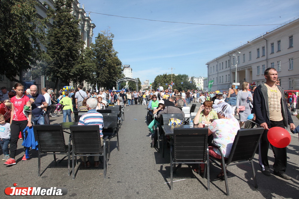 На центральных улицах Екатеринбурга организовали 8 фестивалей - Фото 5