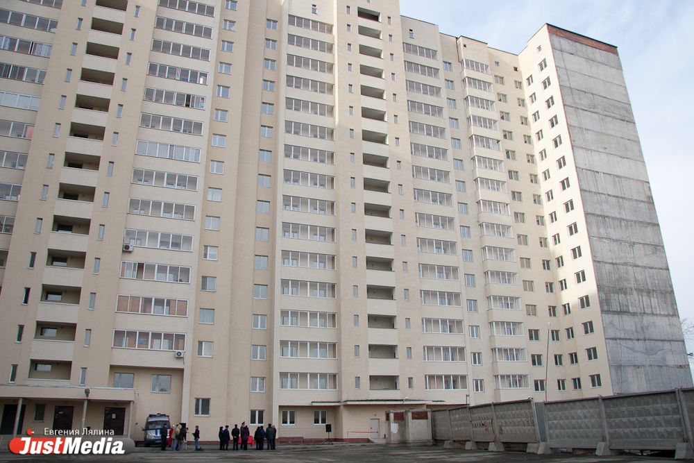 В Екатеринбурге построили новый дом для полицейских: 158 квартир в скором времени обретут владельцев - Фото 2
