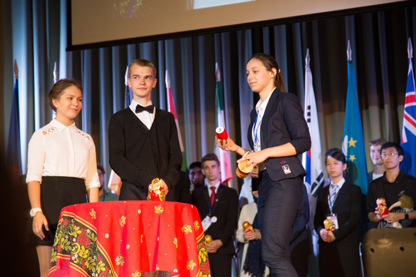 В Екатеринбурге стартовал Международный турнир юных физиков - Фото 6