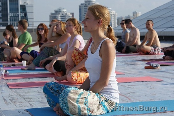 Гуру йоги и йога-терапевт Свами Крипананда приезжает в Екатеринбург - Фото 1