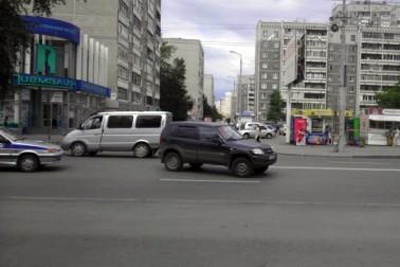 В Екатеринбурге водитель легковушки сбил на «зебре» подростка - Фото 1