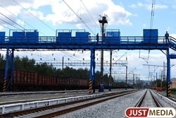 Вблизи Новоуральска грузовой поезд насмерть сбил пенсионерку - Фото 1