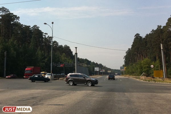 В Свердловской области только на двух трассах могут увеличить максимальную скорость. И то не скоро - Фото 1