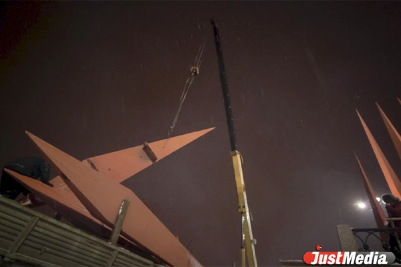 Ветераны просят губернатора вернуть на Плотинку знамена: «Это акт исторического вандализма!» - Фото 1