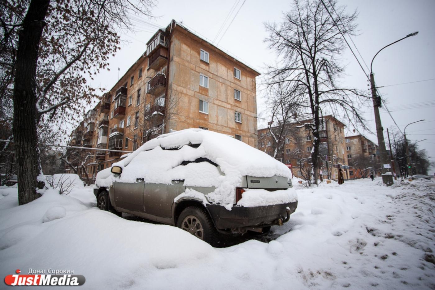 Терпение лопнуло. Сидоренко дал мэрии ровно сутки, чтобы сформулировать, что ей мешает нормально убирать снег - Фото 1