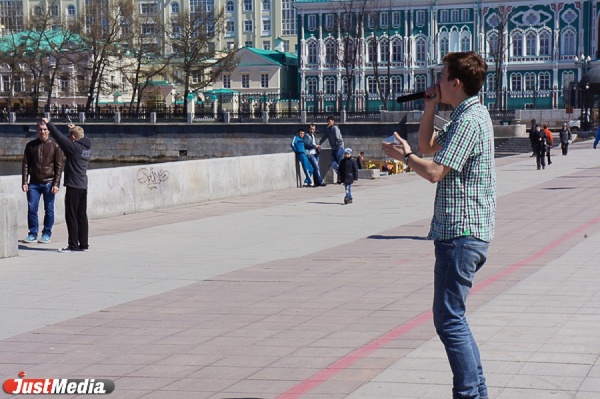 Творческая молодежь Екатеринбурга предложила поставить на Плотинке сцену для самореализации - Фото 1