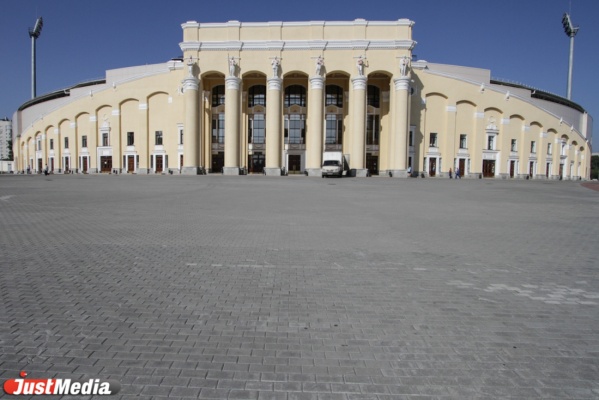 Банк Москвы ведет переговоры с застройщиками об участии в реконструкции Центрального стадиона - Фото 1