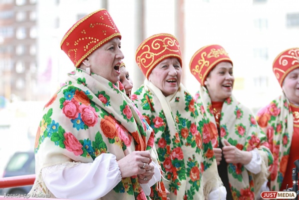В День России в Екатеринбурге выступит вживую хор из тысячи вокалистов - Фото 1