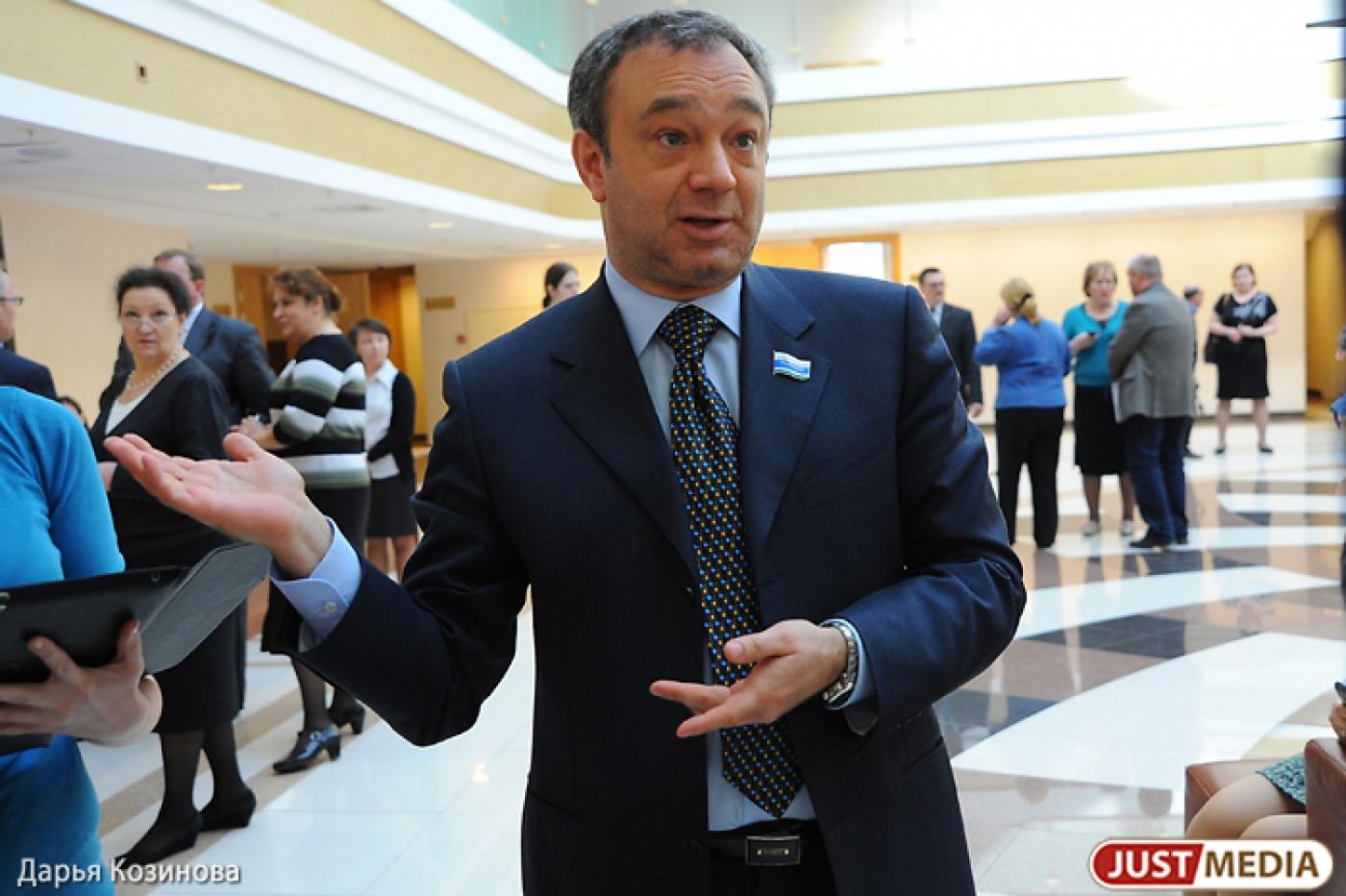 «Я засиделся в депутатах». Перский попросил Бабушкину лишить его мандата - Фото 1