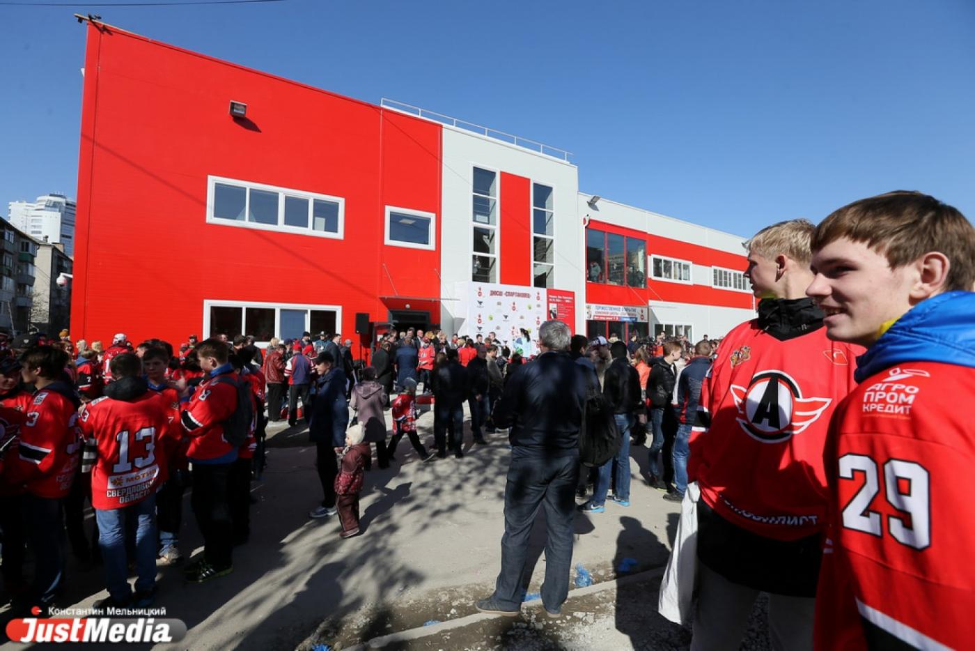 В Екатеринбурге вернули к жизни уральскую кузницу звезд хоккея — ДЮСШ «Спартаковец» - Фото 1