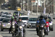 Участники автопробега «За ровные дороги» раскритиковали не только губернатора, но и ГИБДД