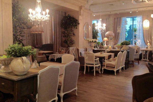 Владельцы «Моне» и «Сатори» открыли новый ресторан в скандальном здании на Ленина, 41 - Фото 1
