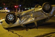 В Екатеринбурге бесправный водитель иномарки насмерть сбил мотоциклиста. Машино перевернуло на крышу
