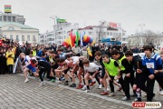 «В один ряд с Бостоном и Нью-Йорком». Журналистам показали как Екатеринбург готовится к самому яркому событию лета — марафону «Европа-Азия»