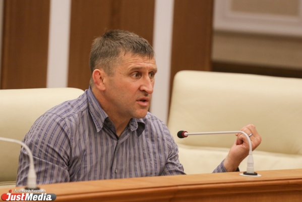 Бречалов обвинил Куйвашева в давлении на активистов ОНФ - Фото 1