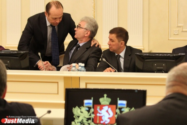 Сергей Пересторонин выпал из губернаторского пула. СМИ начали информатаку на главу обладминистрации - Фото 1