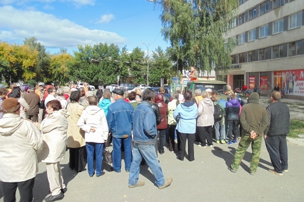 Жители Невьянска выдвинули Куйвашеву ультиматум - Фото 1