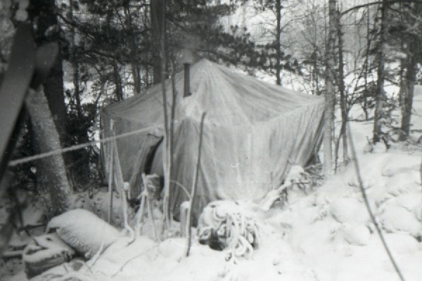 Замерзший на перевале Дятлова мужчина оказался отшельником, находившимся в розыске - Фото 1