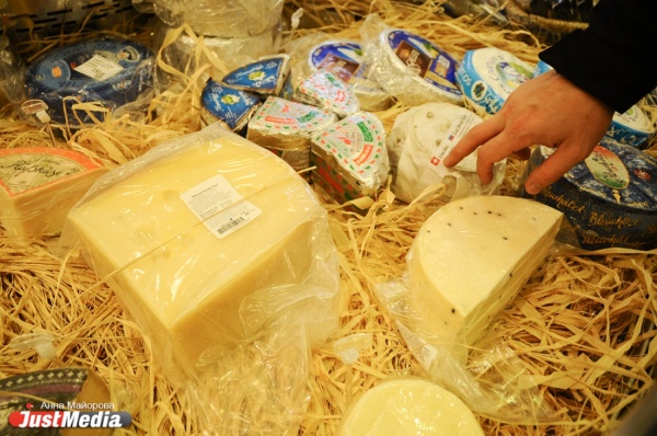 Столовая губернатора Куйвашева закупает 700 килограммов сыра за 260 тысяч рублей - Фото 1