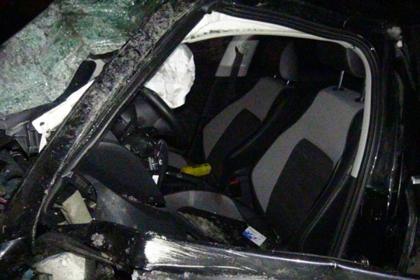 В столкновении двух иномарок на Пермском тракте погиб водитель одного из автомобилей - Фото 1