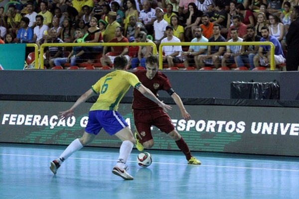 «Ничья была бы закономерной». Российские студенты уступили бразильцам в финале мини-футбольного ЧМ - Фото 1