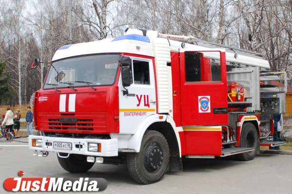 Пожарная спецтехника пройдет по Екатеринбургу крестным ходом - Фото 1