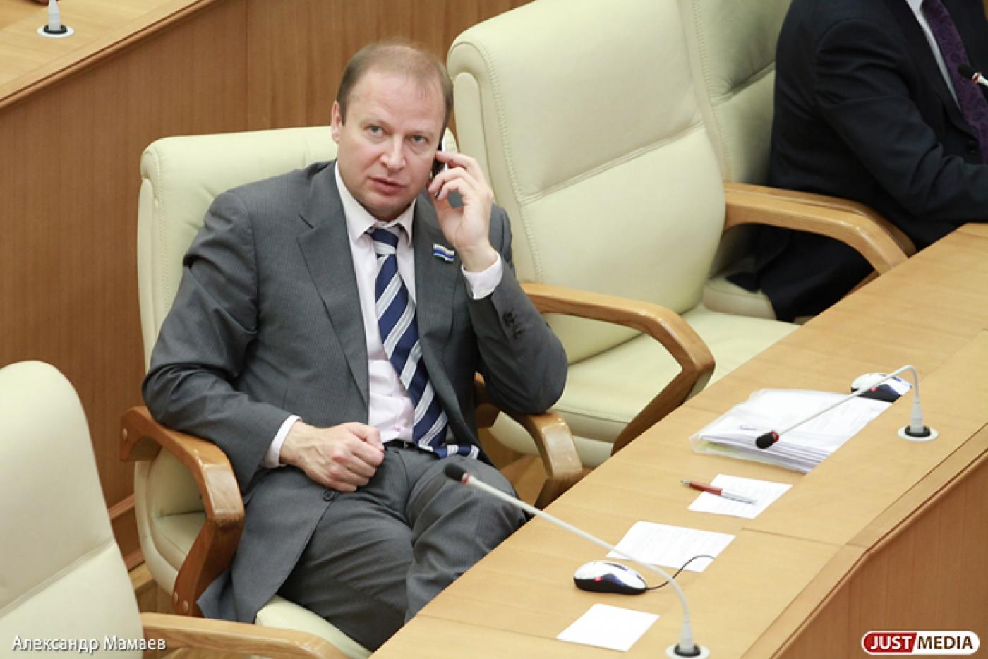 Свердловская ЕР урежет состав политсовета и выберет нового руководителя - Фото 1