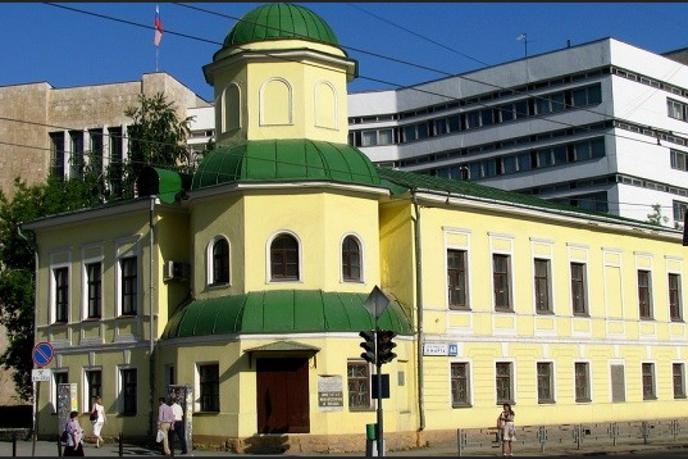 Уральский Исаакий. Росимущество отдало РПЦ памятник архитектуры в центре Екатеринбурга - Фото 1