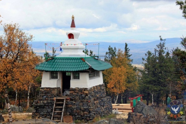 Приставы отсрочили снос буддийского монастыря на горе Качканар - Фото 1