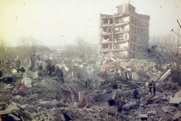 Армянская община в Екатеринбурге вспомнит жертв землетрясения, в котором погибло 25 тысяч человек - Фото 1