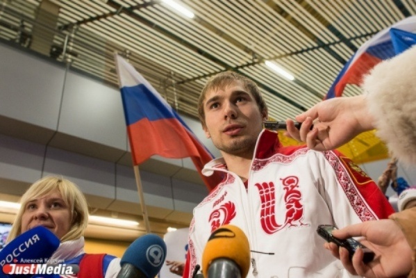 Впервые за последние годы Антон Шипулин не будет бежать заключительный этап мужской эстафеты - Фото 1