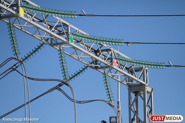 «МРСК Урала» строит резервную линию электропередачи, чтобы вернуть свет жителям Красноуральска - Фото 1