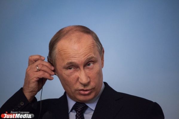 Путин и Трамп не стали обсуждать по телефону антироссийские санкции - Фото 1