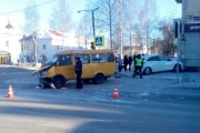 В Лесном один из участников ДТП вылетеле на тротуар и сбил 12-летнего школьника