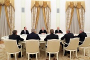 Что значит для Среднего Урала встреча Путина с губернаторами-отставниками?